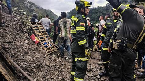 Suben A 33 Los Muertos Tras Un Deslizamiento De Tierra En Colombia Un