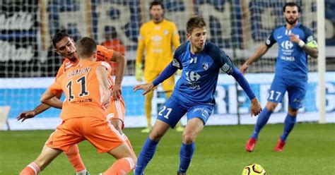 football ligue 2 17e journée Béziers Grenoble 21 heures