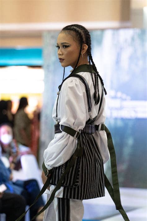 Yogyakarta Indonesia December 13 2022 Catwalk Models Showing Off