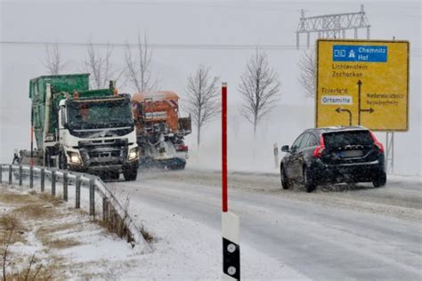 Unangepasste Fahrweise führt zu zahlreichen Unfällen regionalspiegel