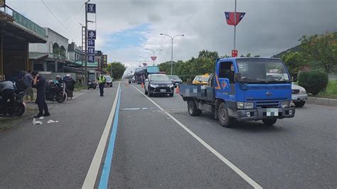 男騎重機環島疑車速過快 追撞等紅燈貨車不幸身亡