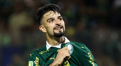 Flaco López repete feito de Borja e Palmeiras volta a ter artilheiro