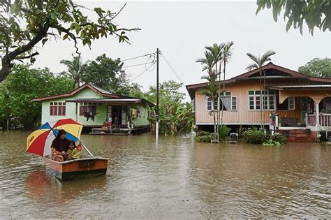 Banjir Mangsa Meningkat Di Terengganu Turun Di Pahang Selangor