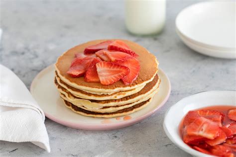 Pancakes With Strawberry Sauce Recipe