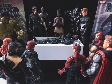 Marvel fan sets up action figures with Avengers 'mourning' death of ...