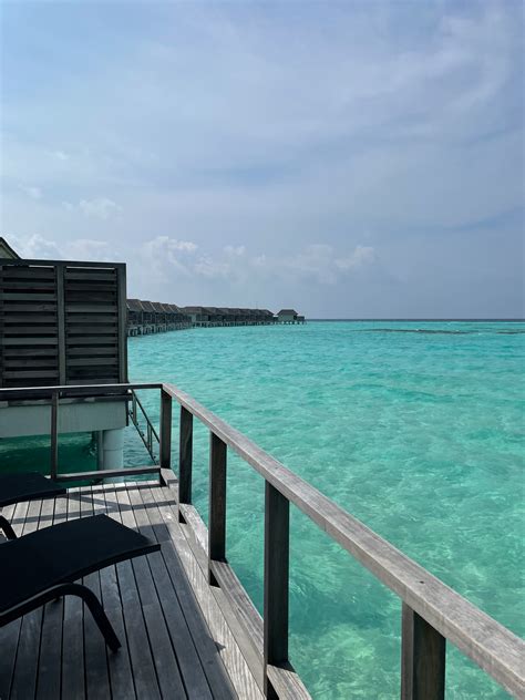 Le Meridien Maldives Review-162 - Clutch & Carry-On