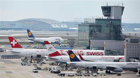 Lufthansa Swiss Austrian To Stay As Premium Airlines