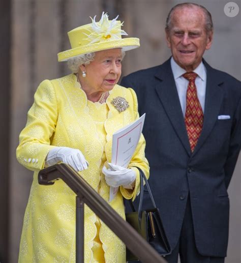 Photo La Reine Elizabeth Ii Et Le Prince Philip Duc D Edimbourg