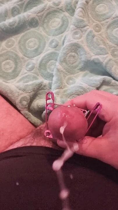 Handjob With Needles No Cum Gay Amateur Amateur Porn Feat Sandy Perle Xhamster