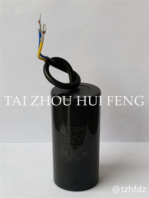 Cbb60 45UF 450VAC Polypropylene Film Motor Run Capacitor Single Lead