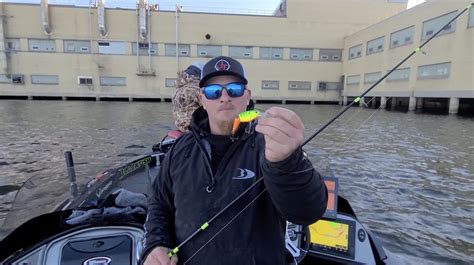 Max Wilsons Top 3 Baits For Fall River Walleye Virtual Angling