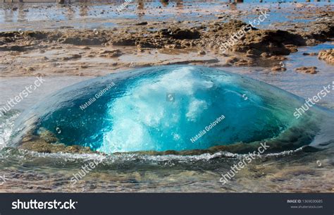 199 Geyser before eruption Images, Stock Photos & Vectors | Shutterstock