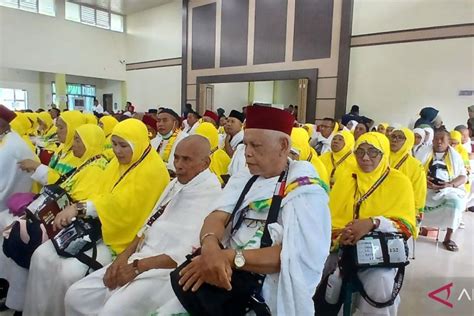 Pemerintah Berangkatkan Calon Haji Jambi Kloter Pertama Antara News