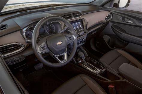 2021 Chevy Trailblazer review: Reborn SUV is a hit-or-miss proposition - CNET