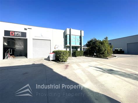 Factory, Warehouse & Industrial Property Leased in Chipping Norton NSW