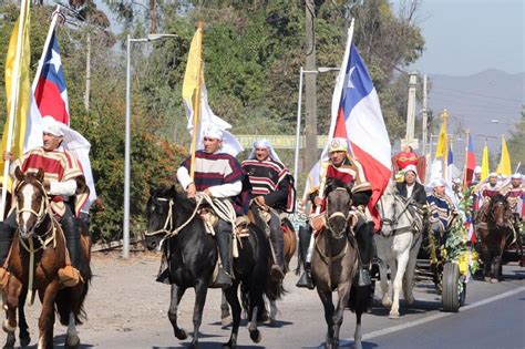 Melipilla Celebra La Fiesta De Cuasimodo En Diversas Comunidades