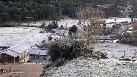 SC amanhece recorde de temperaturas negativas na Serra Vídeo