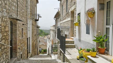 Ciudades Que Te Pagaran Hasta Euros Por Vivir En Ellas