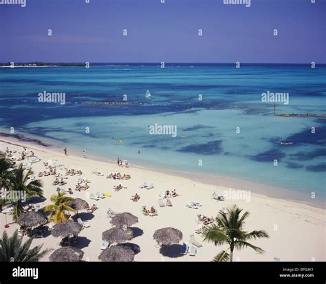 Cable Beach Nassau Providence Island Bahamas Caribbean Stock Photo