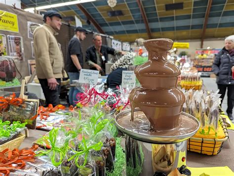 Millau Plus De 35 Stands Gourmands Au Salon Du Chocolat