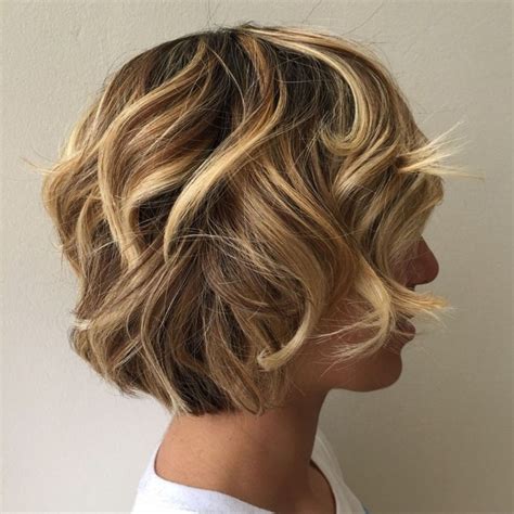 Layered Wavy Bob Waypointhairstyles