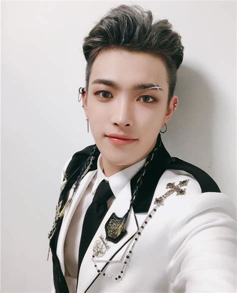 Hong Joong Kim Hongjoong Beautiful Men Kpop