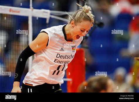 Louisa Lippmann Volleyball Hi Res Stock Photography And Images Alamy