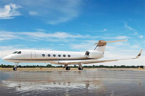 GULFSTREAM 5 / V — SentryJet