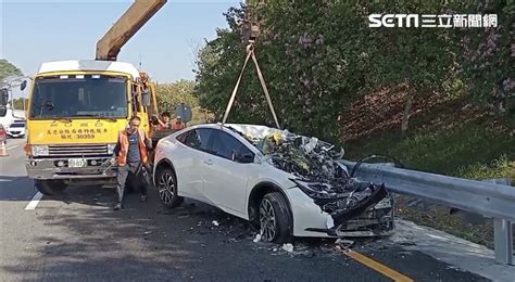 緩撞車國1苗栗銅鑼段挨撞 自小客開輔助駕駛肇禍「直接撞卡車底」 社會 三立新聞網 Setn