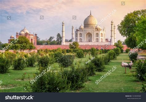 294 Taj Mahal Mehtab Bagh Images, Stock Photos & Vectors | Shutterstock