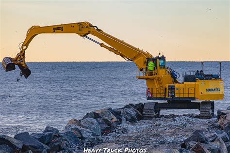 Komatsu Pc Material Handler Rockaway Beach Vinny Schiano Flickr