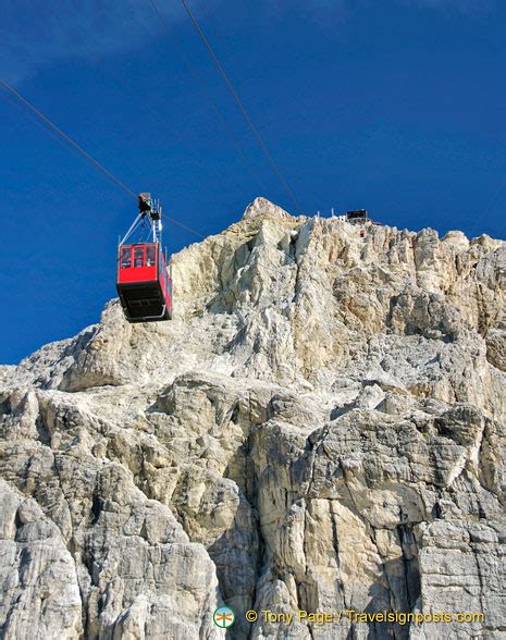 Lagazuoi cable car