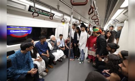 Pm Modi Takes A Metro Ride To Attend Delhi University Event Chats With Co Passengers Watch