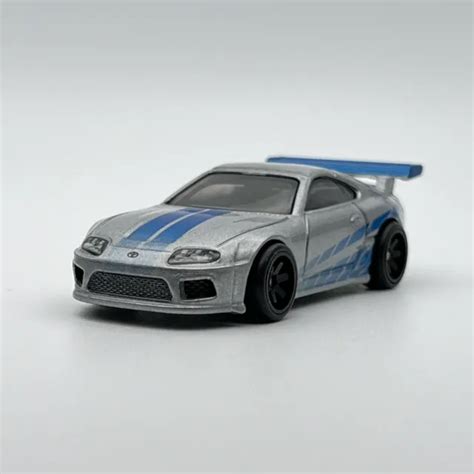 Hot Wheels Premium Toyota Supra Fast Furious Voiture Moul E