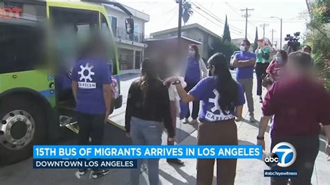 21st and 22nd buses carrying migrants from Texas arrive in downtown LA ...