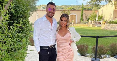 Carla Moreau Et Kevin Guedj Les Marseillais Bient T Mari S Elle