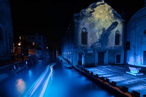 Perch Le Acque Dei Canali Di Venezia Sono Diventate Blu