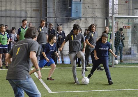 ‘THIS IS WHAT LAUREUS IS ALL ABOUT’ SPORTING LEGENDS GIVE BACK TO ...