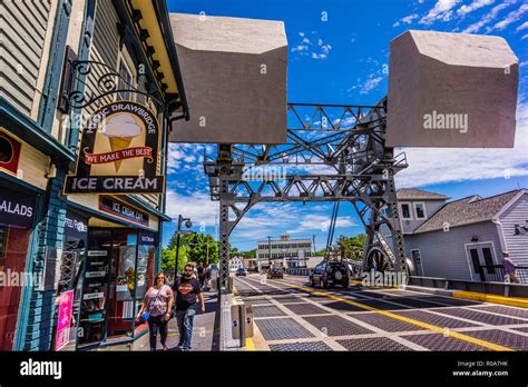 Mystic River Bascule Bridge Mystic, Connecticut, USA Stock Photo - Alamy