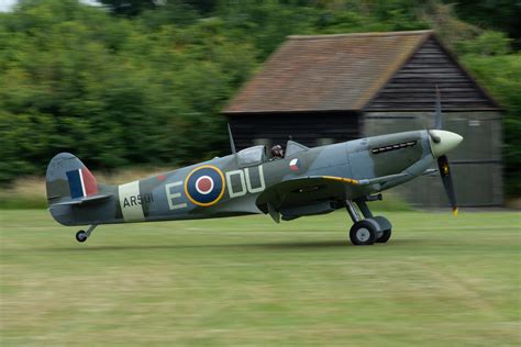 Spitfire Mk Vc Supermarine Spitfire Mk Vc Ar G Awii L Flickr