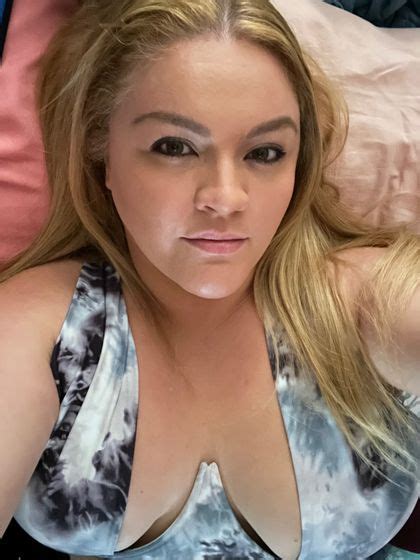Best Hot Curvy Charlie Onlyfans Accounts Fansmetrics