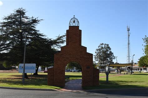 Robinvale Villers Bretonneux Memorial Park Places Of Pride