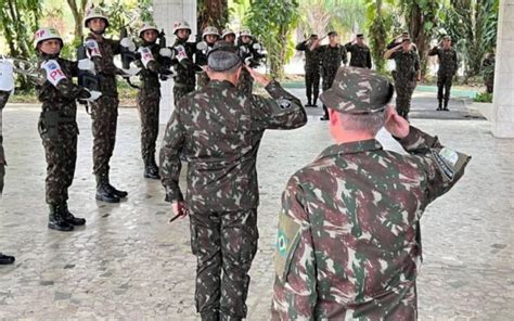 Comandante do Exército Viaja para Amazônia para Inspecionar Comando