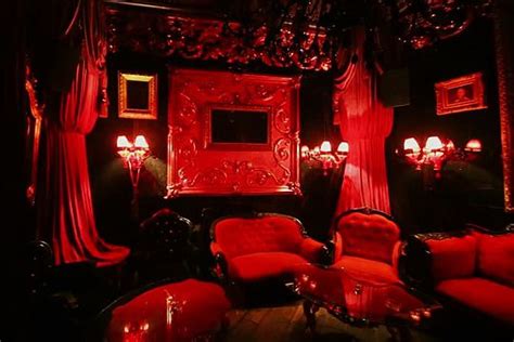 Pin By Dakotah On Interior Goth Home Decor Gothic Home Decor Red Rooms