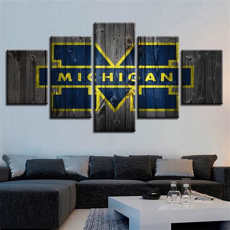 Michigan Wolverines Barnwood – Sport 5 Panel Canvas Art Wall Decor ...