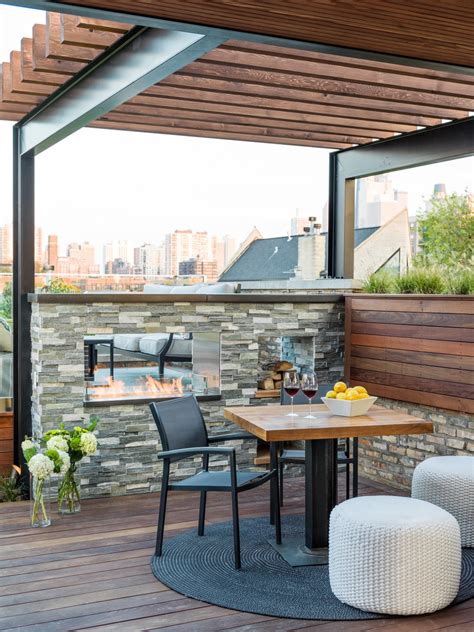 Steel Shade Structure - Chicago Roof Deck + Garden