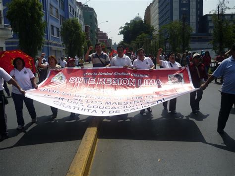 C E R Sute Lima Sute Lima Presente En La Marcha Del Ro De Mayo