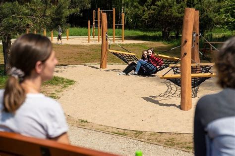 Park na osiedlu Mazurskim w Zielonej Górze już cieszy mieszkańców