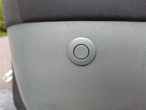 Датчики парковки в цвет бампера. Логан#1 — Renault Logan (1G), 1,4 л ...