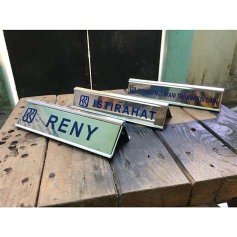 Nama Meja Name Desk Stainless Gravir Berholder Aluminium 20x5cm Bank